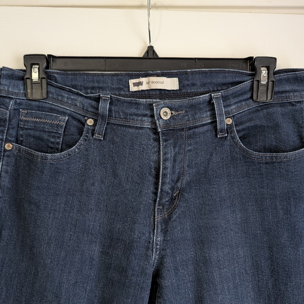 Levi's 515 Women's Bootcut Jeans Size 30x32 (10) - Picture 2 of 9